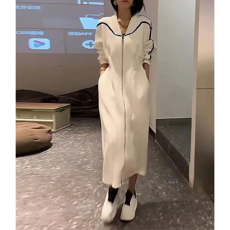 Top Trends: 2023 New Spring And Autumn European Fashion Style Style V-neck Contrast Panel Loose Oversize Slim Women's Long Guards Dress Shoppable Styles