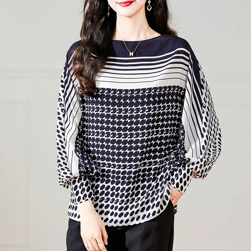 Top Trends: 2023 Spring And Autumn French Style Elegant Commuting Simplicity One Line Collar Checkered Print Loose Western Versatile Shirt Shoppable Styles