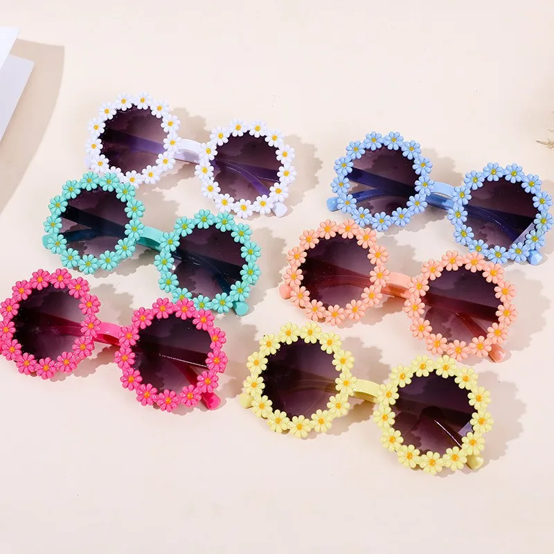 Top Trends: Children Fashion Trendy Sun Flower Sunglasses Cute Lovely Daisy Shape Sun Glasses For Boys Girls Kids Party Eyewear UV400 Shades Shoppable Styles