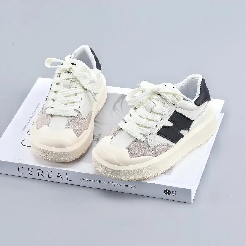 Top Trends: Children's Shoes 2024 Spring Autumn New Sports Shoes Boys' Fashionable Leather Soft Soles Girls' Casual Board Shoes Small White Shoppable Styles