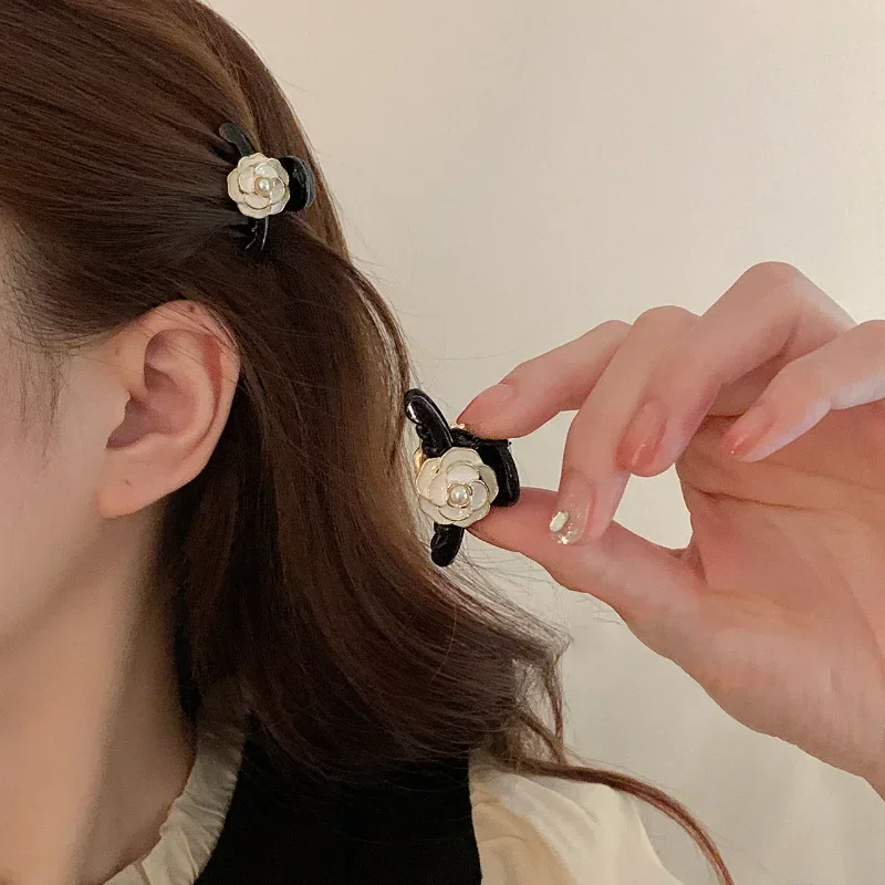 Top Trends: Lovely Small Flower Vintage Hair Claw Clips For Women Girls Retro Hairpin Headband For Hair Accessories Headwear Ornament Shoppable Styles