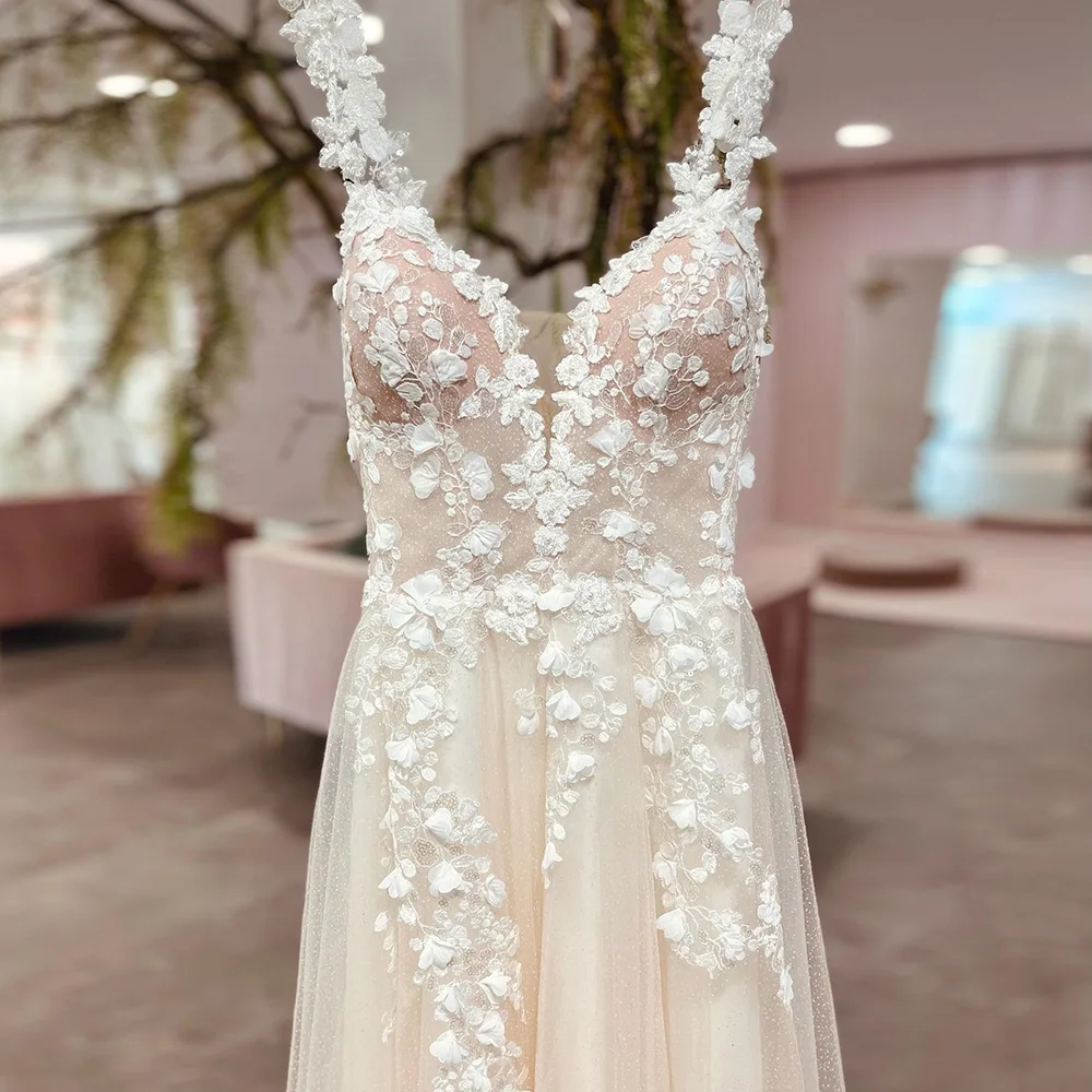 Top Trends: Sweetheart V Neck Glitter Wedding Dresses For Bride Sleeveless 2023 New Court Train Appliques A-line Lace Bridal Gown Shoppable Styles