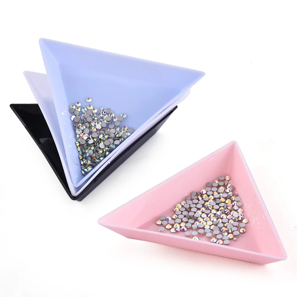 Top Trends: Triangle Plastic Rhinestone Nail Art Storage Box Plate Tray Holder Container Jewelry Glitter Cup DIY Decoration Dotting Tool Shoppable Styles - Image 2