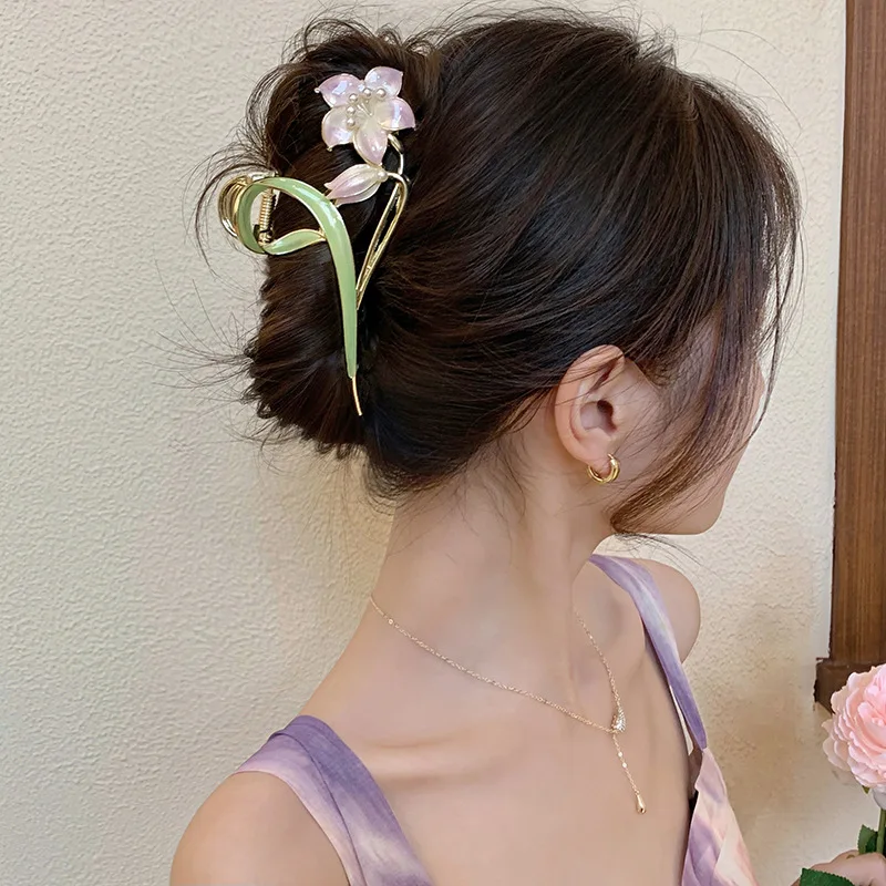 Top Trends: Korean Version Of Summer Trend Metal Drip Flower Shark Clip Holiday Party Creative Hair Clip Women's Elegant Hair Accessories Shoppable Styles - Image 5