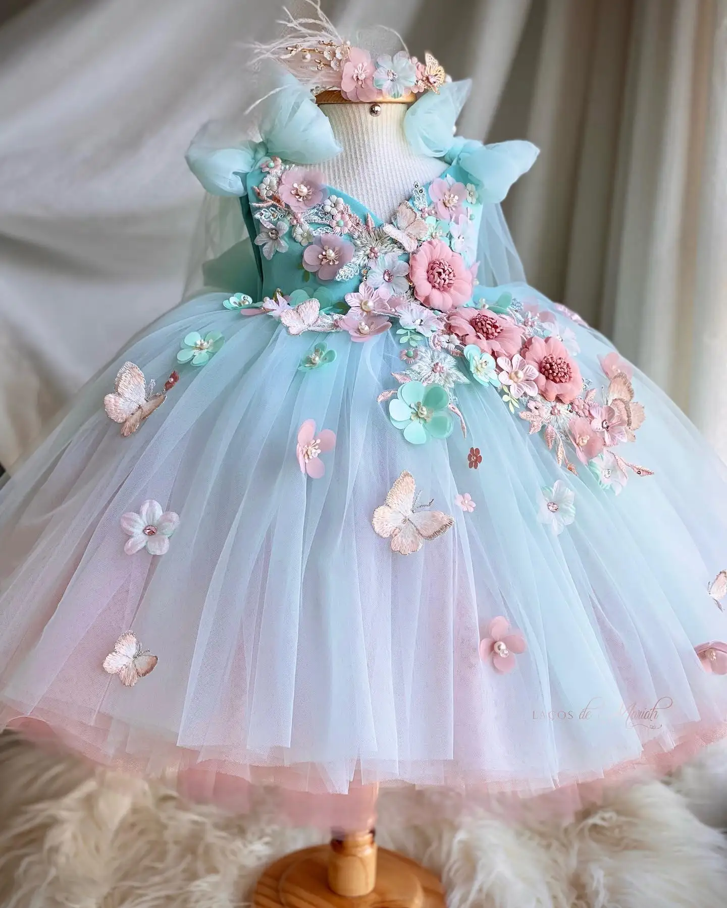 Top Trends: Cute Light Blue Flower Girl Dresses For Wedding Kids Butterfly Bow Party Girls Pageant Dresses Appliqued Birthday Photoshoot Shoppable Styles