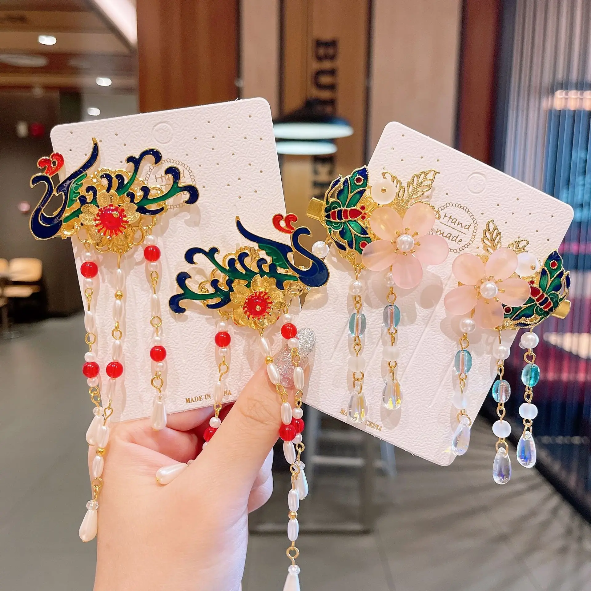 Top Trends: 2Pcs / Set New Korean Yarn Elegant Butterfly Hairpin Flowers Metal Tassel Long Hairgrips Party Hair Accessories Combo Hair Clip Shoppable Styles - Image 4