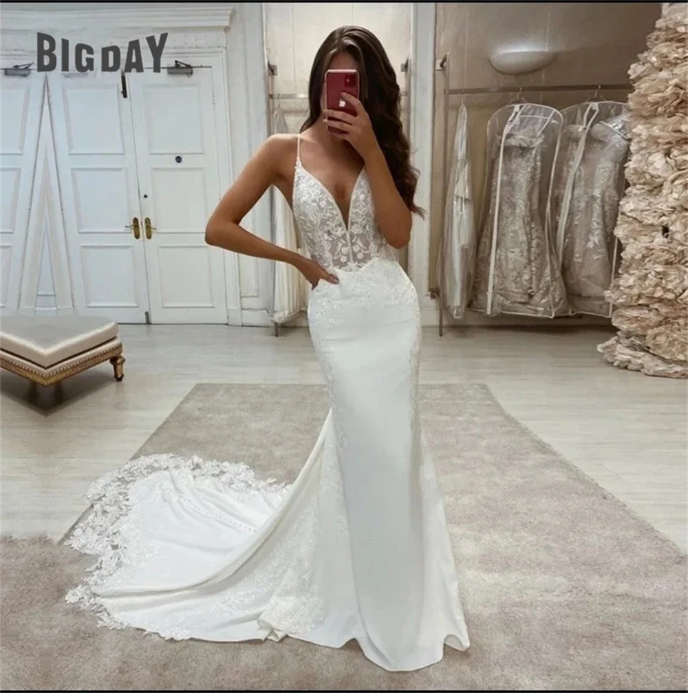 Top Trends: Elegant V-neck Lace Mermaid Wedding Dress Spaghetti Strap White Simple Bridal Gown Sweep Train Open Back Vestidos De Novia 2024 Shoppable Styles