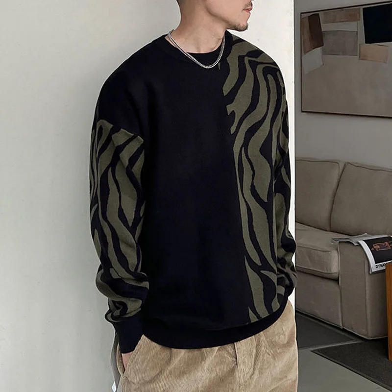 Top Trends: New Autumn / winter Korean Version Trendy Brand Patchwork Contrasting Round Neck Loose And Versatile Handsome Casual Men's Sweater Shoppable Styles