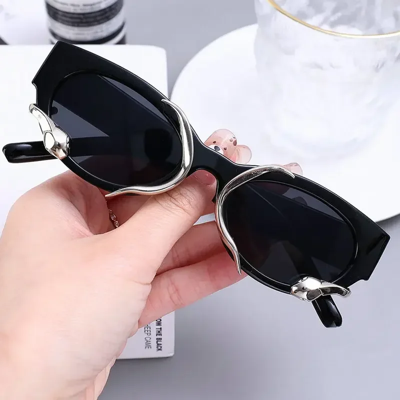 Top Trends: New Y2k Sunglasses With Snakes Fashion Vintage Oval Women Shades Eyewear Retro Luxury Brand Design UV400 Sun Glasses Shoppable Styles