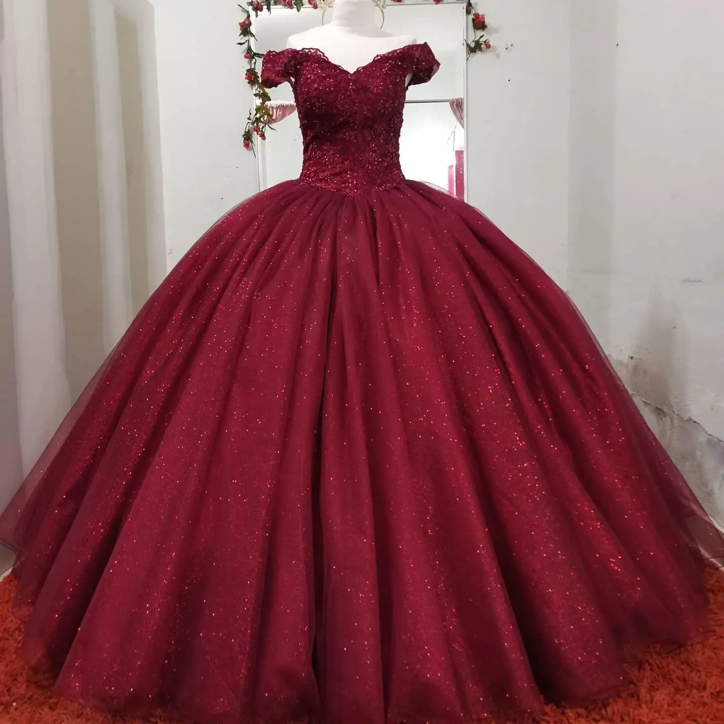 Top Trends: Sparkly Burgundy Quinceanera Dresses Fashion Applique Tulle Formal Princess 15 Party Birthday Gowns Hot Sale Shoppable Styles