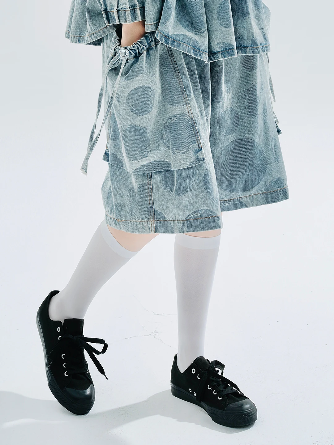 Top Trends: Imakokoni 2023 Early Autumn New Original Design Pure Cotton Printed Denim Shorts Thin 234202 Shoppable Styles