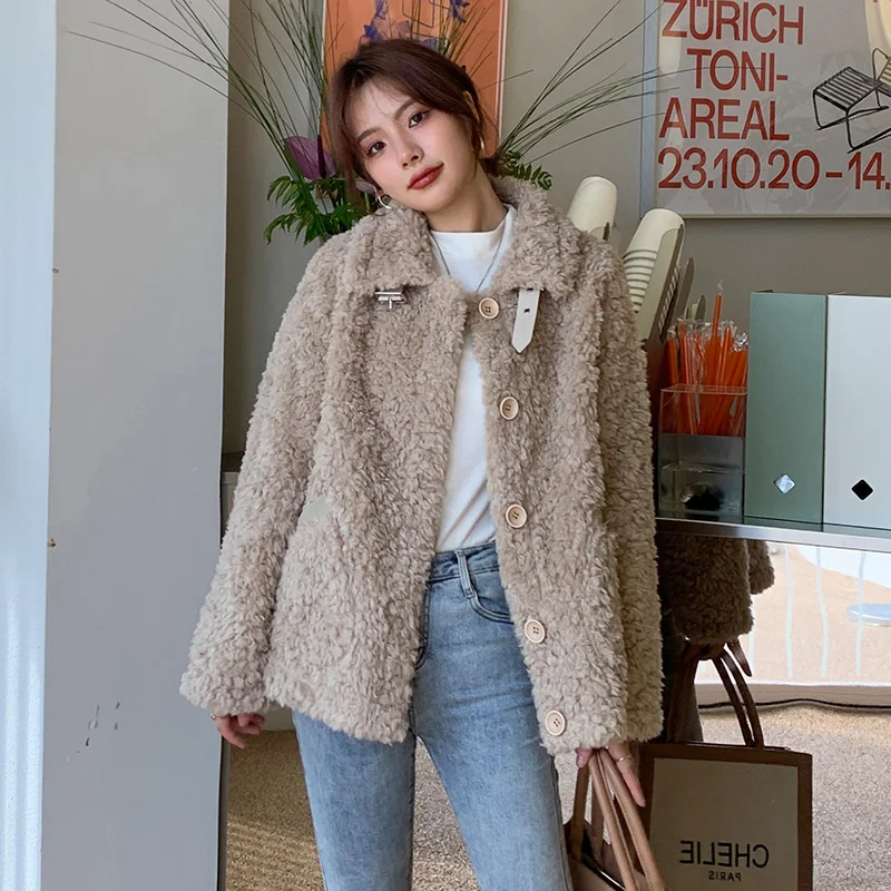 Top Trends: Semir Coat Women Loose Warm Fashion Imitation Lamb Wool Jacket Autumn New Lapel Top Retro Shoppable Styles - Image 4