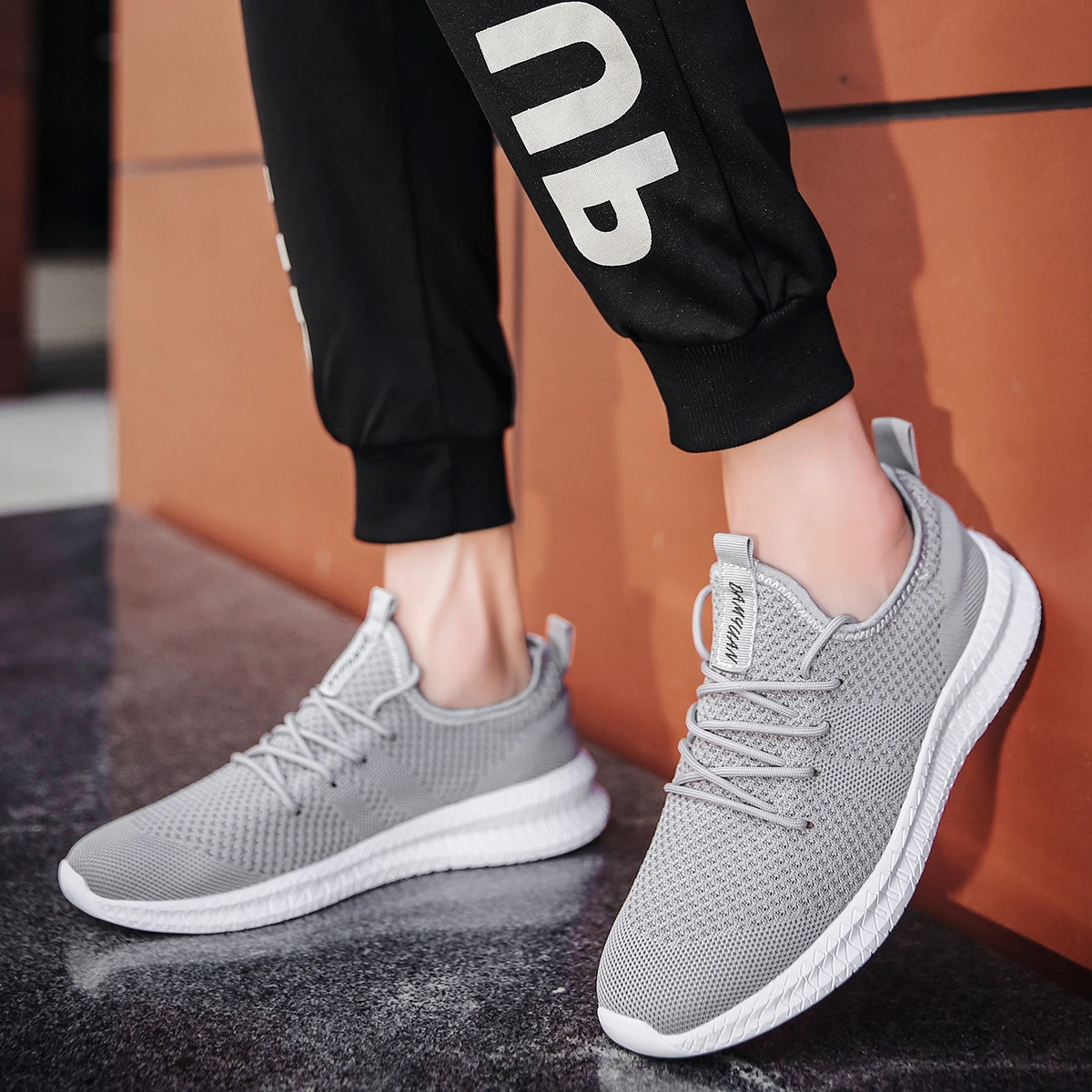 Top Trends: Fujeak Breathable Lightweight Man's Vulcanize Shoes Tennis Female Sport Running Shoes Lace-up Casual Sneakers Zapatillas Mujer Shoppable Styles