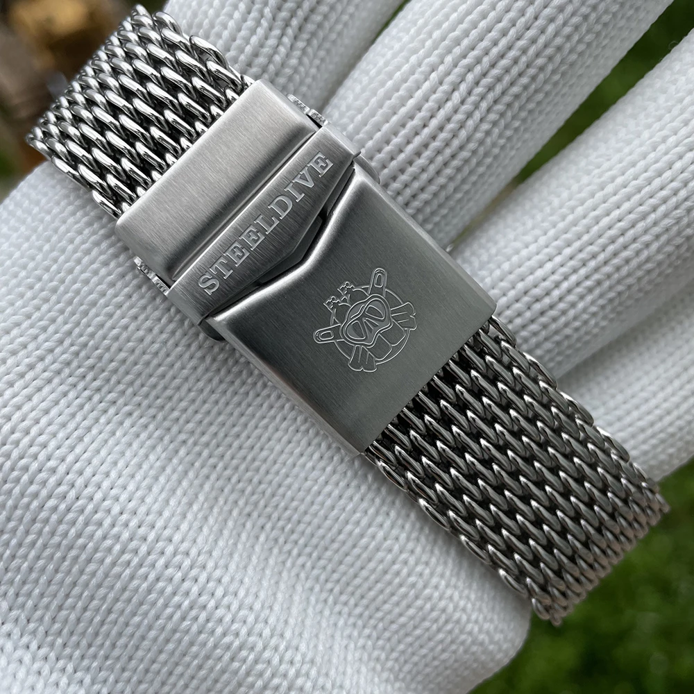 Top Trends: SK001 New Arrrival 22MM Silver Color Stainless Steel Mesh Band With Folding Buckle With Safety For Steeldive Watches Shoppable Styles