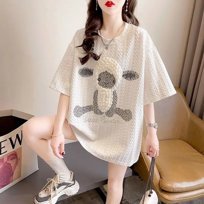 Top Trends: 2023 New Summer Fashion Trend Casual Loose Fitting Lamb Embroidery Hot Diamond Mid Length Oversize Short Sleeved T-shirt Shoppable Styles