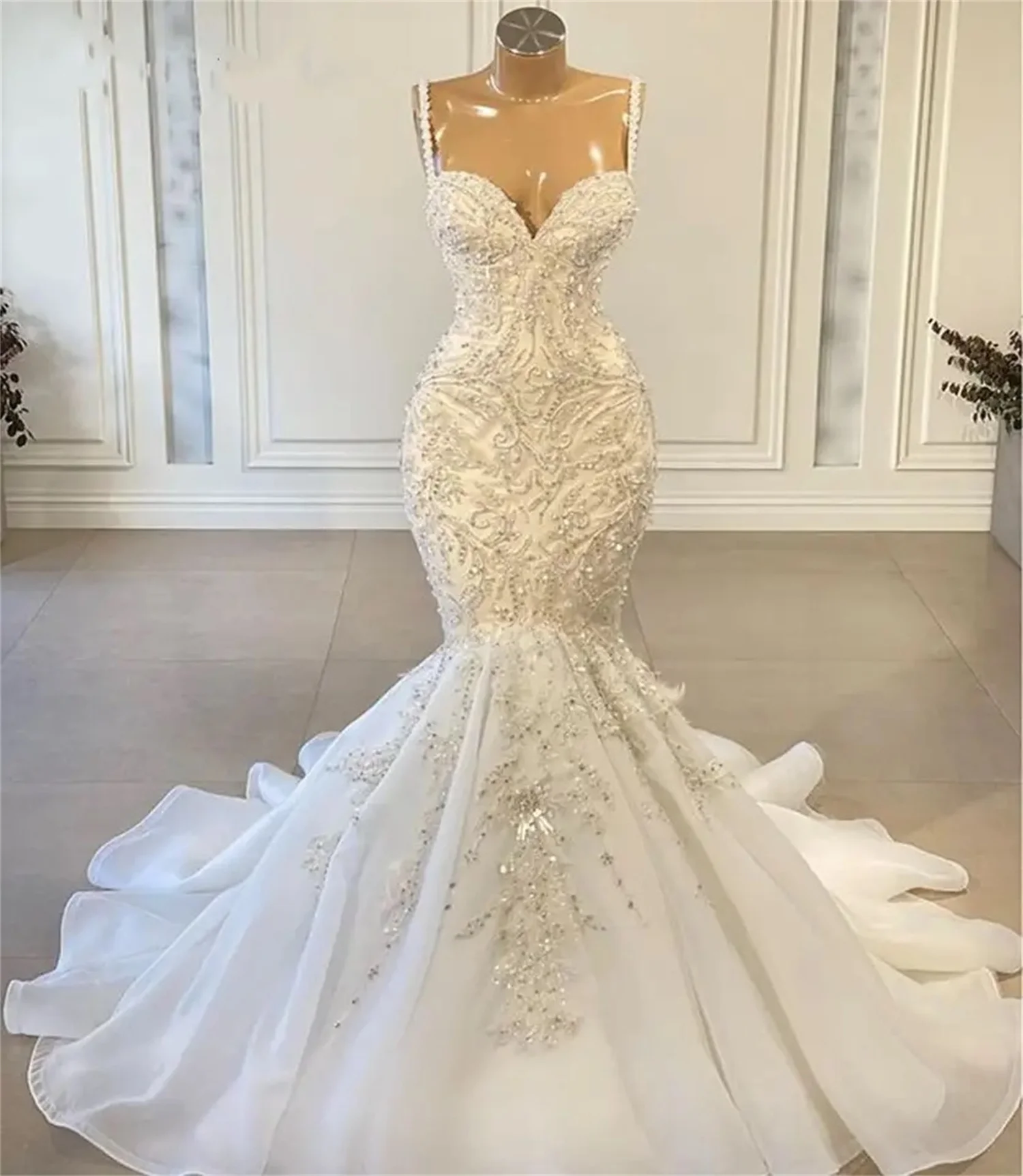 Top Trends: Luxury Mermaid African Women Wedding Dresses 2023 Beaded Embroidery Sexy White Vintage Lace Organza Bridal Wedding Gown Shoppable Styles