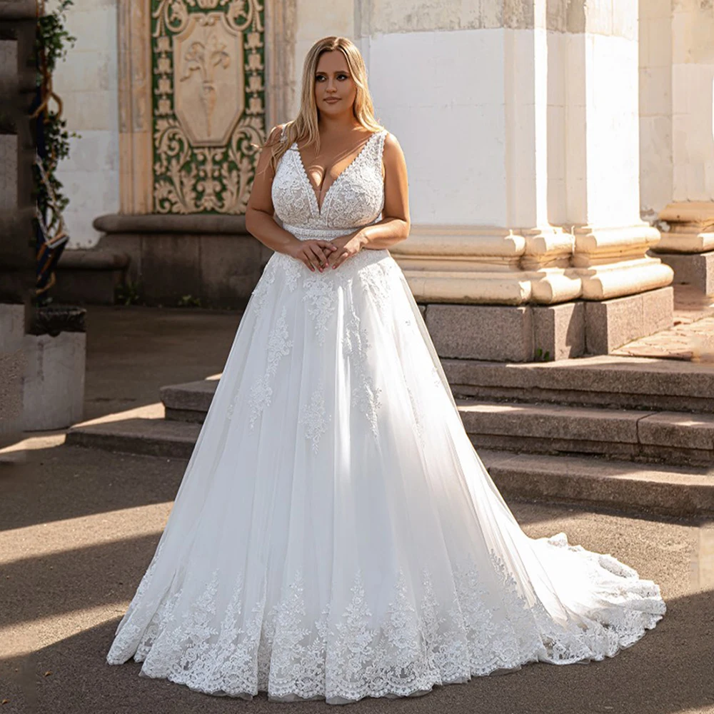 Top Trends: V-Neck Plus Size Wedding Dresses For Bride Sleeveless Tulle With Lace Applique Bride Gowns A-Line Sweep Train Robe De Mariée Shoppable Styles