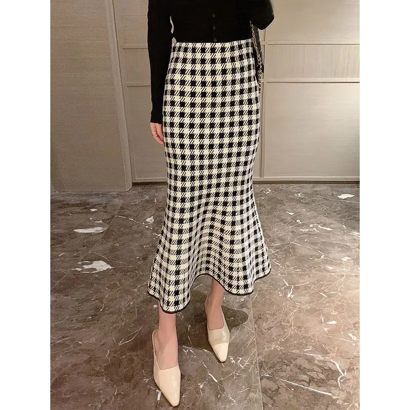 Top Trends: Temperament Plaid Knitting A-line Skirt Spring Autumn New High Waist All-match Elegant Hip Skirt Fashion Sexy Women Clothing Shoppable Styles