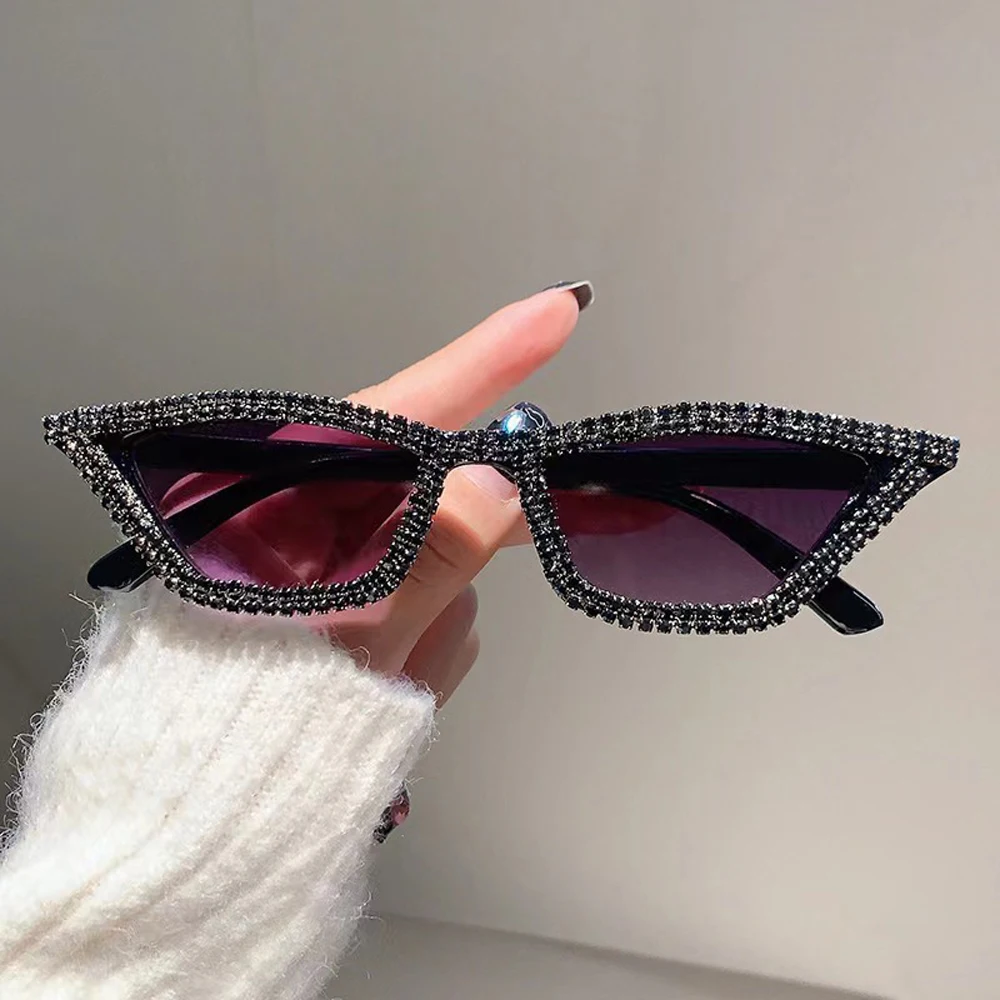 Top Trends: Cat Eye Frame Glitter Sunglasses Diamond Crystal Designer Style Women Black White UV400 Sun Glasses Fashion Eyewear Shoppable Styles - Image 4