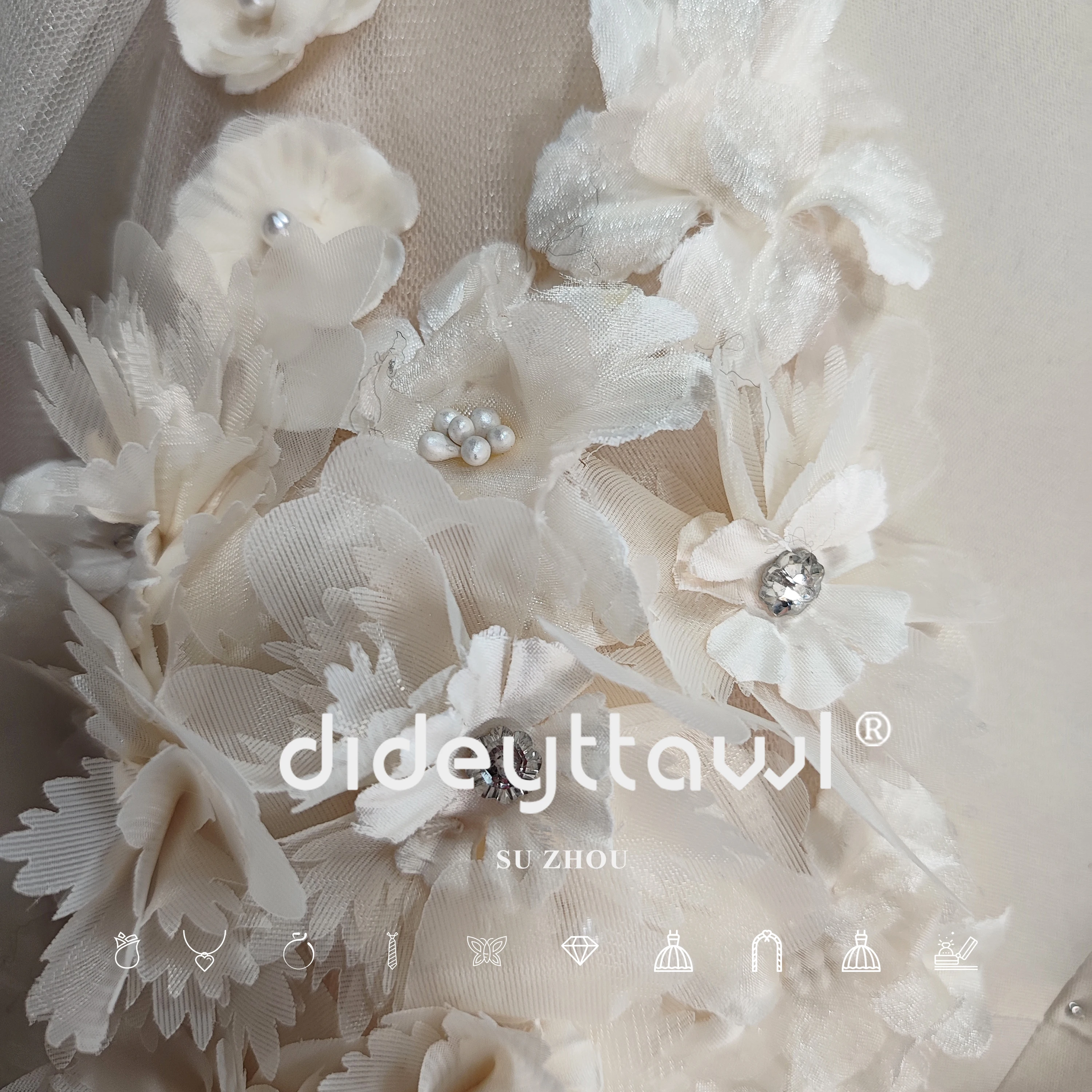 Top Trends: DIDEYTTAWL Real Photo 3D Flowers Puff Sleeves Short Wedding Dress 2024 Pearls Deep V Neck Backless Tulle Mini Bridal Gown Shoppable Styles - Image 5