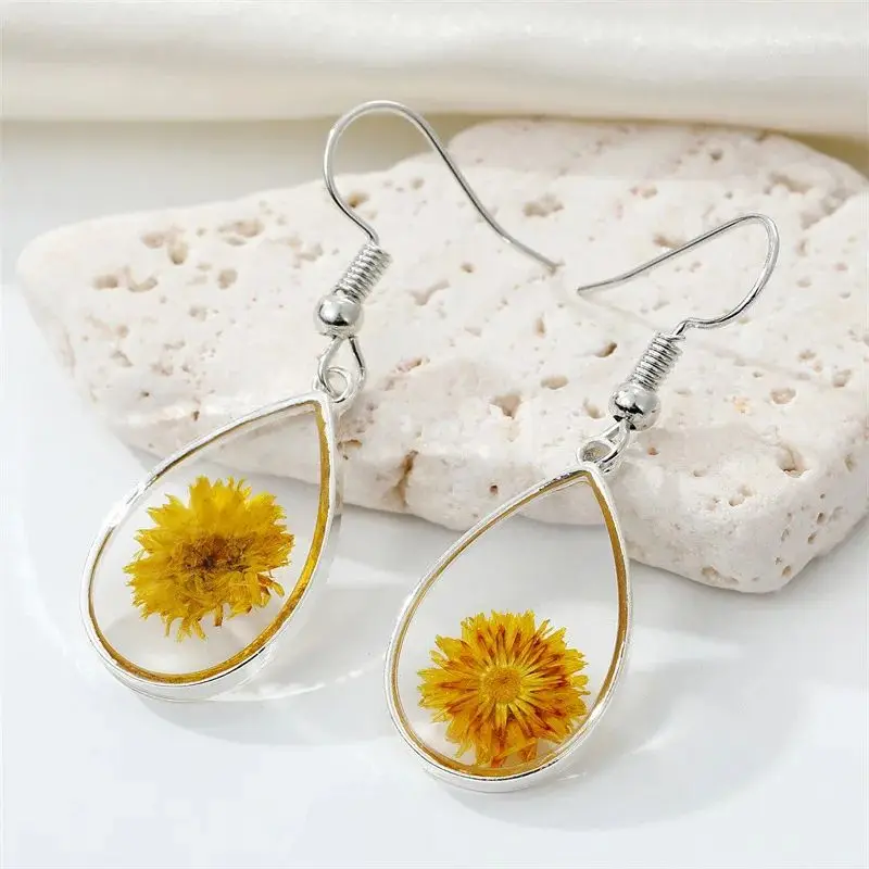 Top Trends: Transparent Epoxy Resin Flower Earrings Women Unique Natural Floral Earrings Cute Pressed Flower Jewelry Wholesale Accessories Shoppable Styles - Image 5