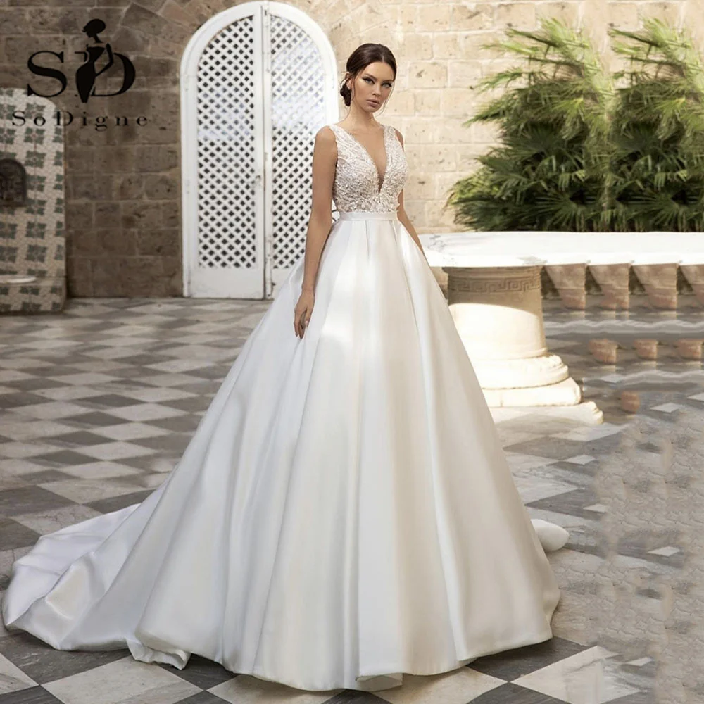 Top Trends: SoDigne Country Wedding Dresses Ball Gown V-Neck Bride Dress Lace Appliques Satin Bridal Gown Vestido De Novia Shoppable Styles