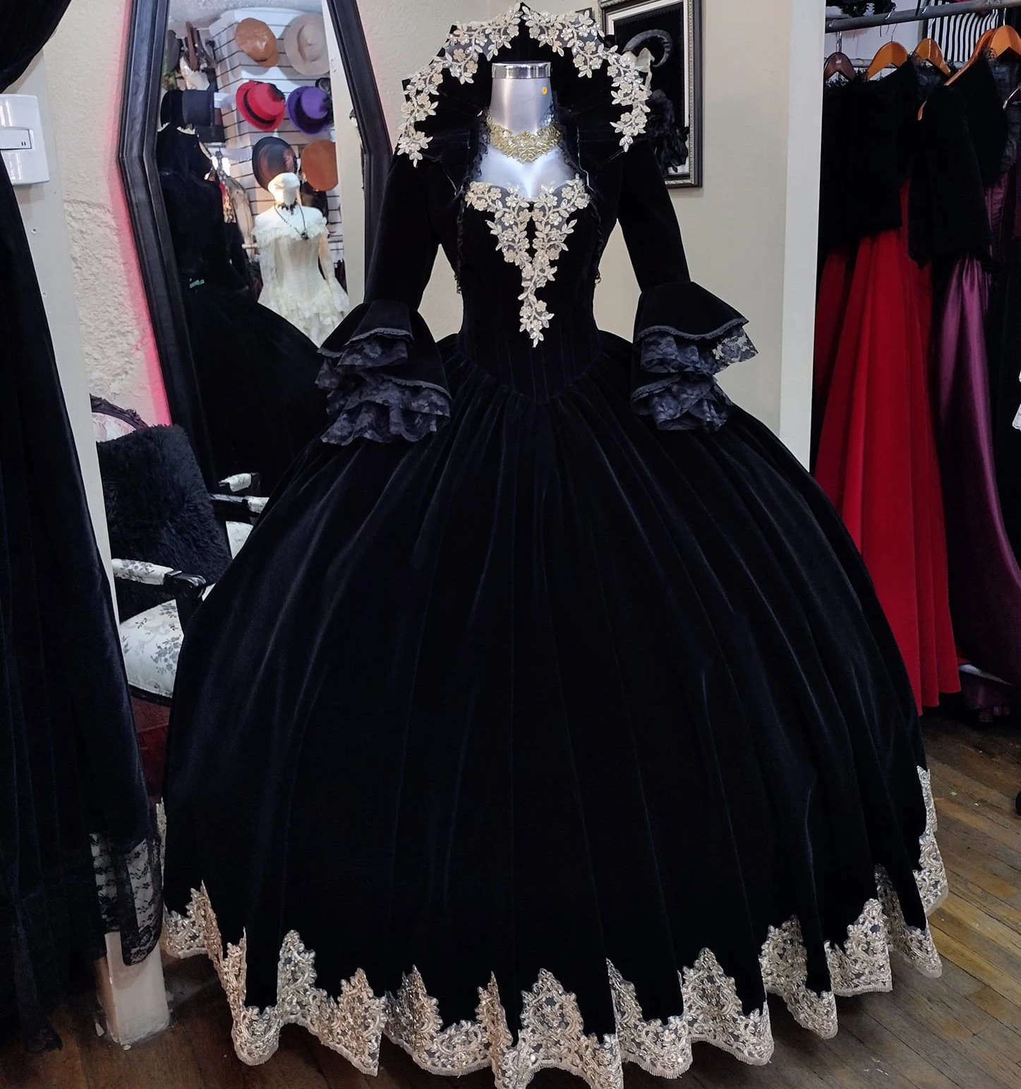 Top Trends: Black Velvet Victorian Gothic Wedding Dress 2023 With Jacket Puff Sleeve Lace Medieval Vintage Bride Gowns Celtic Spanish Prom Shoppable Styles - Image 2