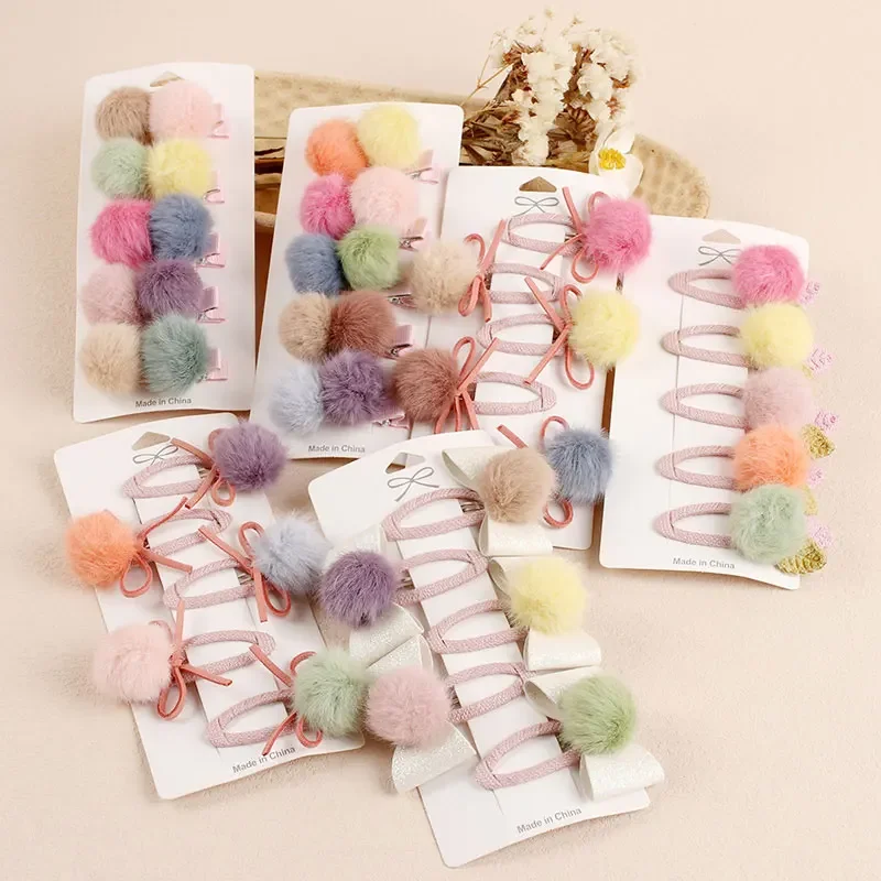 Top Trends: 5Pcs / lot Cute Pompom Kids Hair Clips Lovely Fur Hairpins Bb Barrettes Set For Girls Baby Fashion Ball Hairgrips Hair Accessories Shoppable Styles