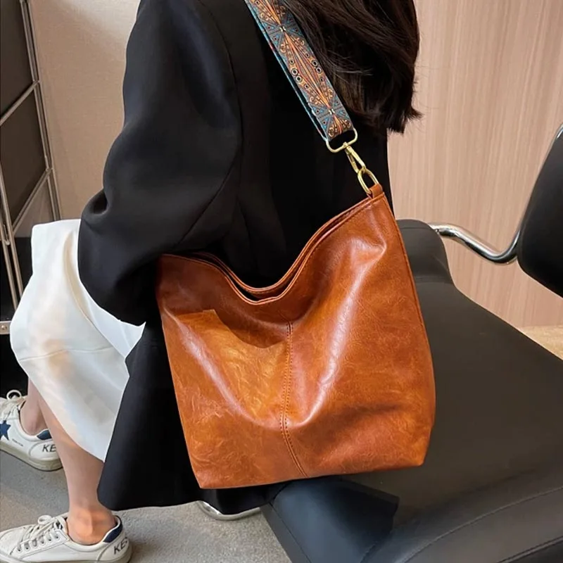 Top Trends: Vintage Design Women Nylon Classic Bucket Bag Tote Bag Large Capacity Shoulder Bag Handbag Fashion New Medium Size Cowhide Shoppable Styles