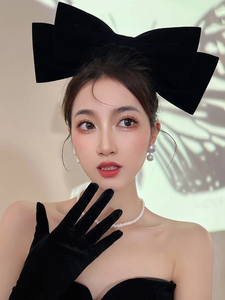 Top Trends: 1PC New Winter High-quality Oversized Barrette Bow Hair Clip For Woman Velvet Face Small Back Headwear Hairpin Hair Accessories Shoppable Styles