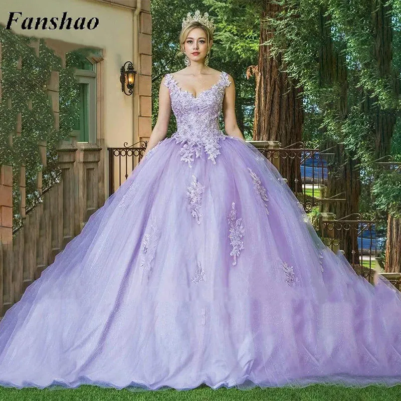 Top Trends: Fanshao Wd855 Quinceanera Dress V-neck For 15 Girls Ball Gown Appliques Beads Shiny Tulle Prom Vestido Shoppable Styles