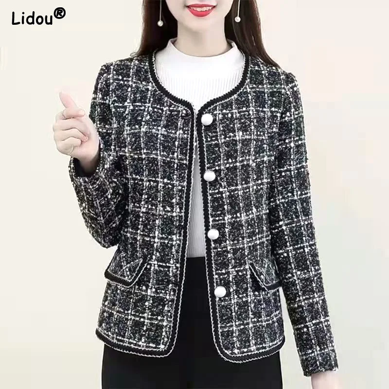 Top Trends: Elegant Temperament Spliced Button Pockets Patch Designs Plus Size Streetwear Women's Clothing 2022 Jackets Autumn Winter Thick Shoppable Styles