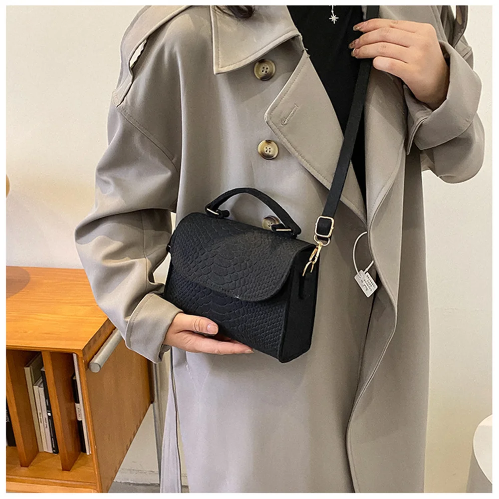 Top Trends: 2023 Trend Handbags Ladies Bags Retro Designer Luxury Square Crossbody Bags Female Totes Shoulder Handbags For Women Tote Bags Shoppable Styles