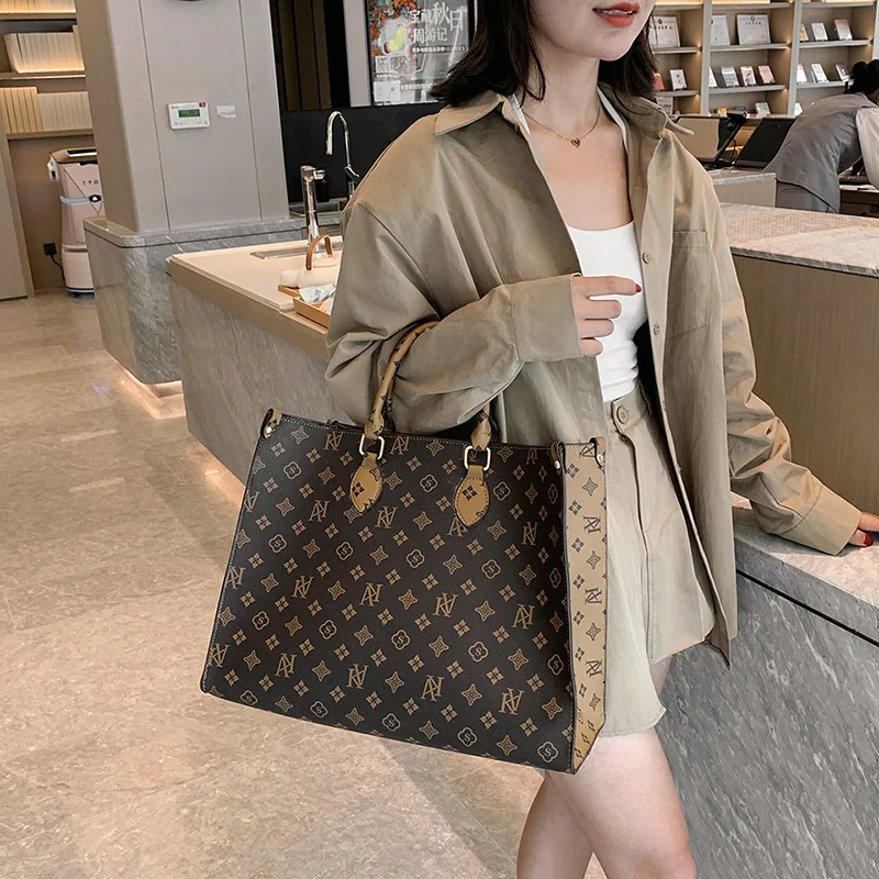 Top Trends: Cross-border 2023 Fall / Winter Fashion PU Atmospheric Bag Women's Bag Urban Shoulder Armpit Handheld Large Capacity Women's Bag Shoppable Styles - Image 4