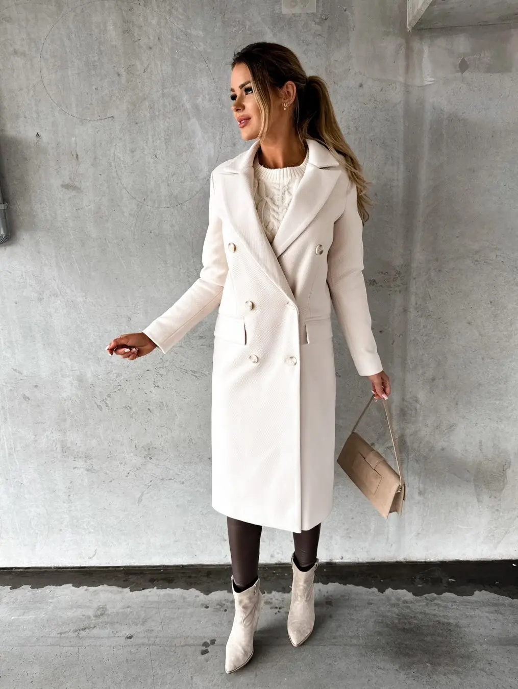 Top Trends: Fashion Simple Long Sleeved Double Row Button Woolen Coat In Autumn And Winter Of 2023 Female Casual Temperament Commuting Style Shoppable Styles - Image 2