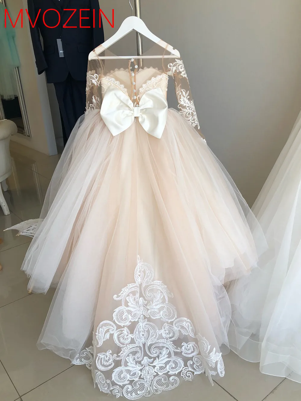 Top Trends: Puffy Lace Ivory Flower Girl Dresses Long Sleeve Girl Wedding Party Dress Tulle Baby Girl Dress First Communion Shoppable Styles