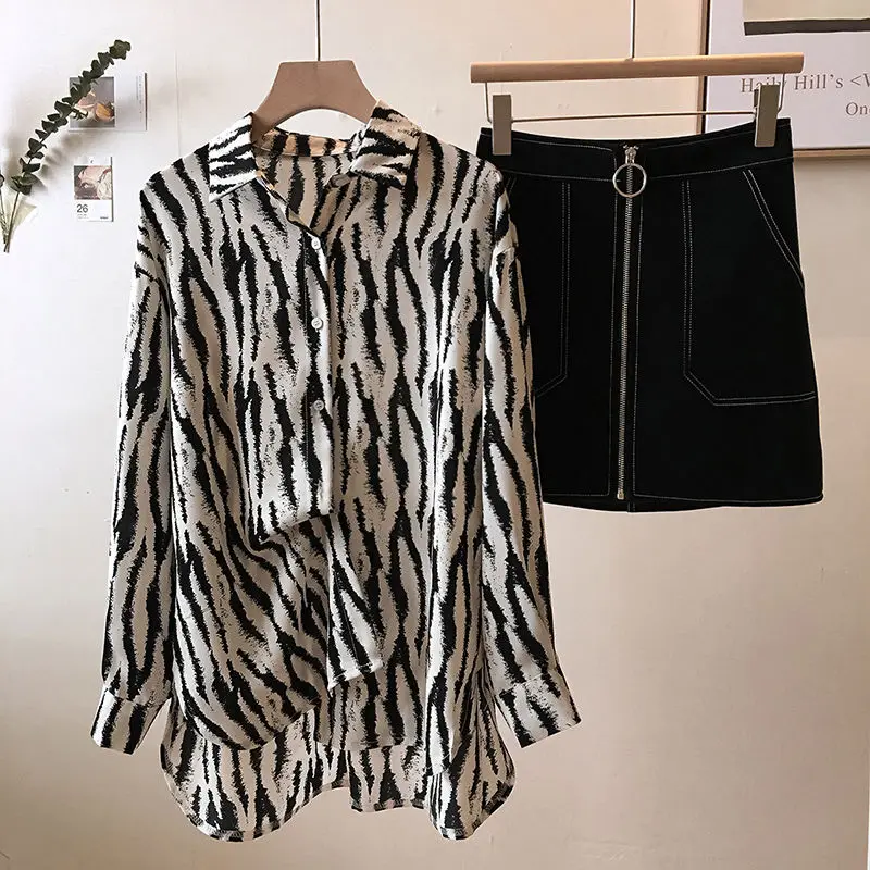 Top Trends: Spring New Long Sleeve Vintage Zebra Print Blouses All-match Loose Button Bottoming Tops Korean Youth Simplicity Women Clothing Shoppable Styles