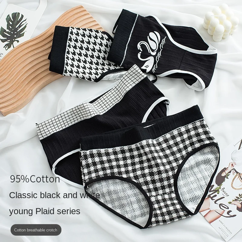 Top Trends: M-XL Women's Cotton Underwear Girls' Cute Plaid Briefs Fashion Black White Plaid Printing Panties Mid Waist Seamless Underpants Shoppable Styles