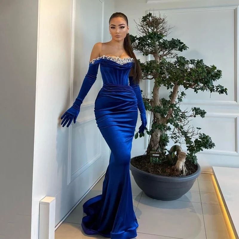 Top Trends: Elegant Royal Blue Arabia Dubai Off Shoulder With No Gloves Crystal Beaded Evening Dresses Mermaid Gold Velvet Prom Dress Shoppable Styles