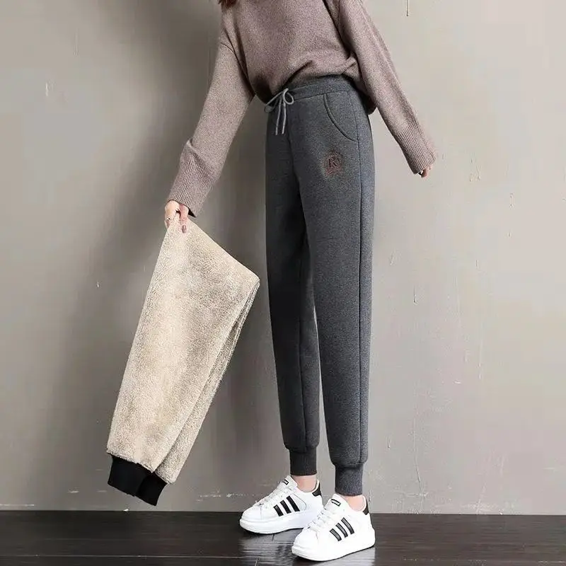 Top Trends: Women Plus Fleece Thicken Sweatpants Korean Fashion Autumn Winter Warm High Waist Lace-up Elastic Loose Casual Sports Trousers Shoppable Styles - Image 4