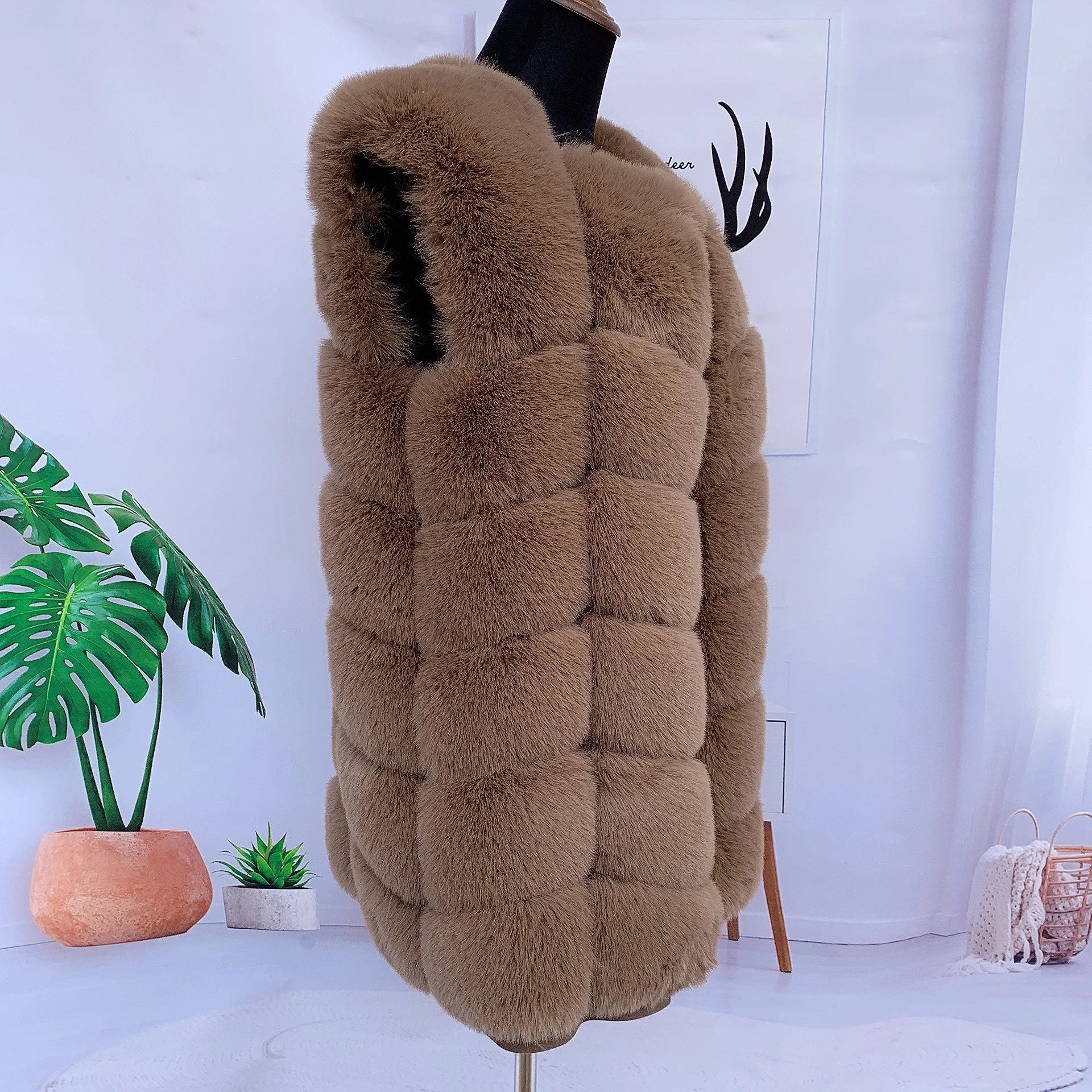 Top Trends: Fur Faux Fur Fox Fur Vest Ladies Winter Autumn Coat Faux Fur Fluffy Jacket Women Jacket Shaggy Coat Fur Jackets Faux Fur Jackets Shoppable Styles - Image 2