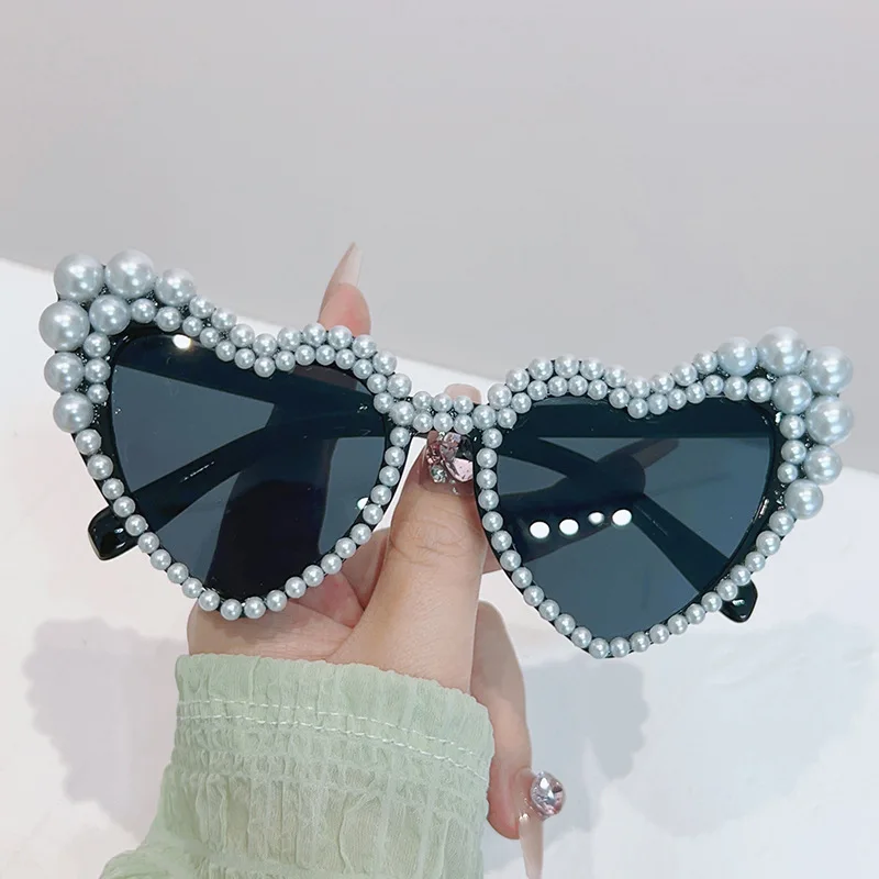 Top Trends: Heart Shape Bride To Be Sunglasses Pearl Wedding Party Sun Glasses Women Big Frame Cute White Black Shades Uv400 Fashion Eyewear Shoppable Styles