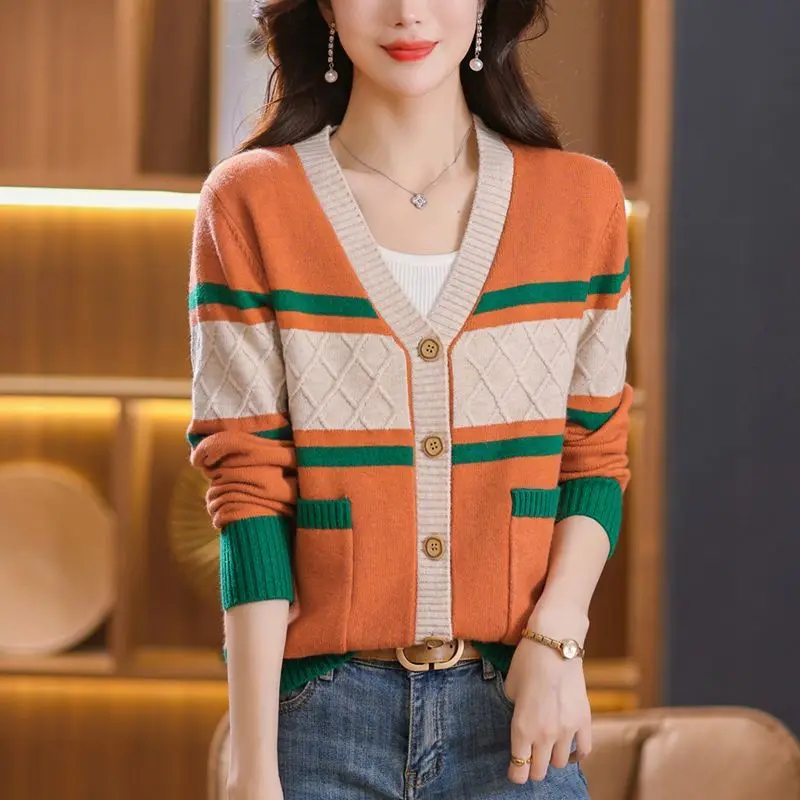 Top Trends: Spring And Autumn Women's V-neck Panel Button Pocket Coat Knitted Cardigan Loose Sweater Fashion Casual Elegant Long Sleeve Tops Shoppable Styles - Image 3