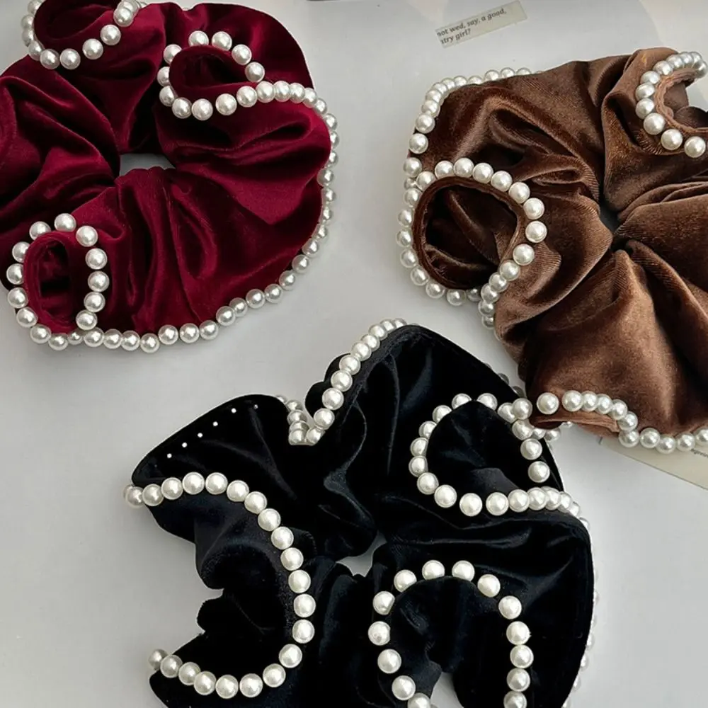 Top Trends: French Vintage Pearl Velvet Scrunchies Hair Rope Large Intestine Hairband Simple Temperament Hair Ring Headwear Hair Accessories Shoppable Styles