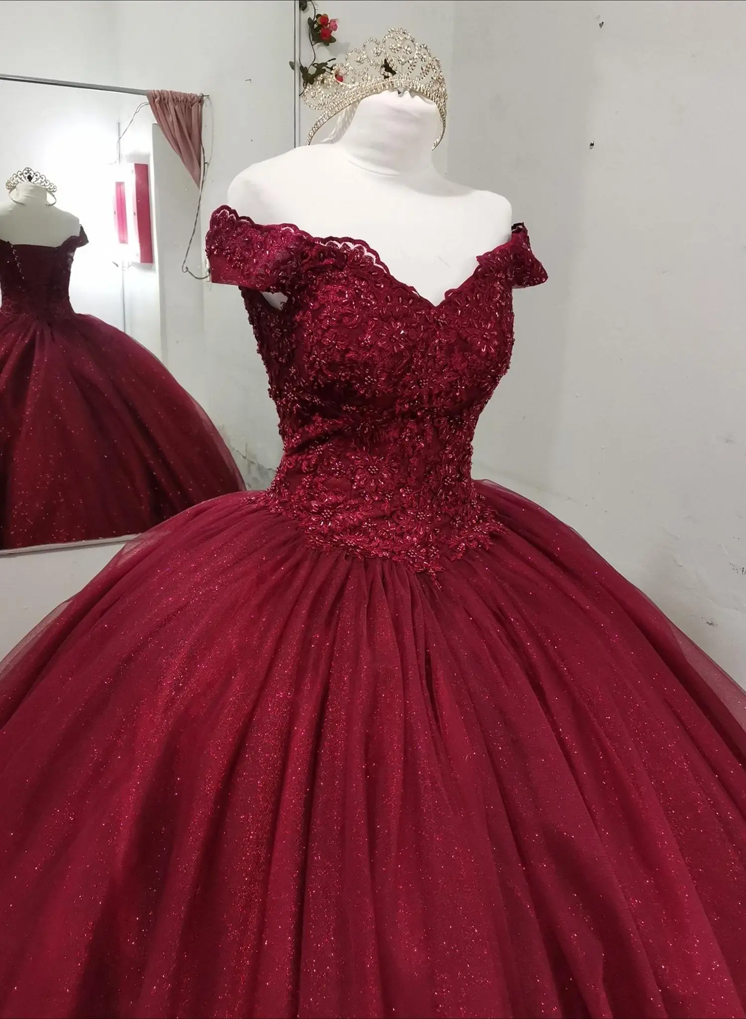 Top Trends: Sparkly Burgundy Quinceanera Dresses Fashion Applique Tulle Formal Princess 15 Party Birthday Gowns Hot Sale Shoppable Styles - Image 3