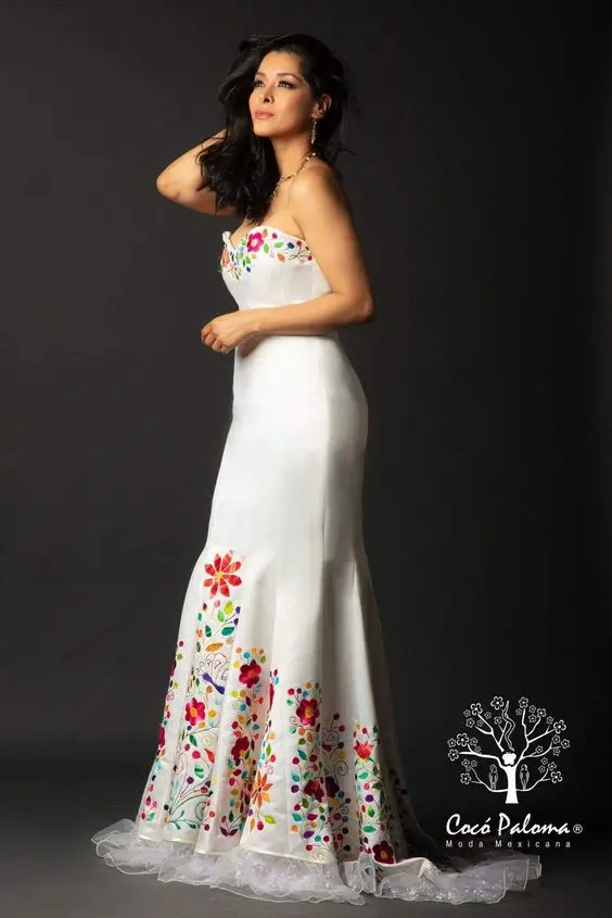 Top Trends: Vintage Strapless Mexican Mermaid Wedding Dresses Embroidery Applique Floral Western Country Boho Bridal Gown Shoppable Styles