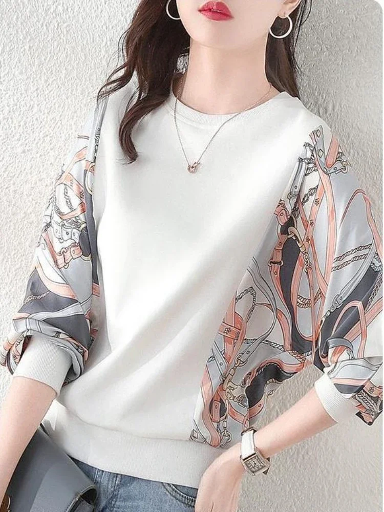 Top Trends: Blouse Spring Summer T-shirt 2024 New Korean Fashion Loose Bat Long Sleeve Top Women's Sweatshirt Vintage Clothes Y2k Streetwear Shoppable Styles