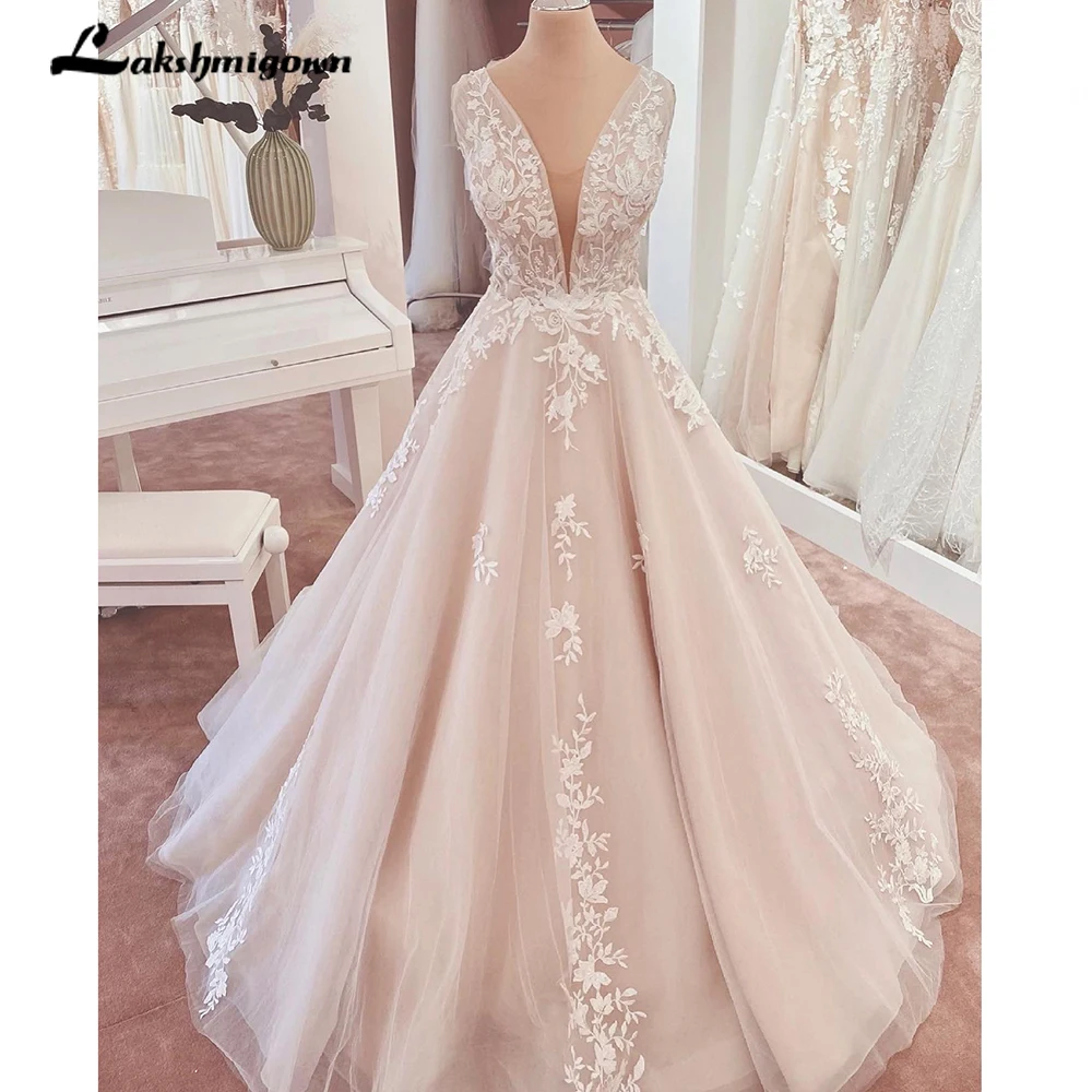 Top Trends: Lakshmigown Bohemian V-Neck Wedding Dresses Tank Sleeve Tulle A-Line Open Back Lace Bridal Gowns Bride Dresses Hochzeitskleid Shoppable Styles