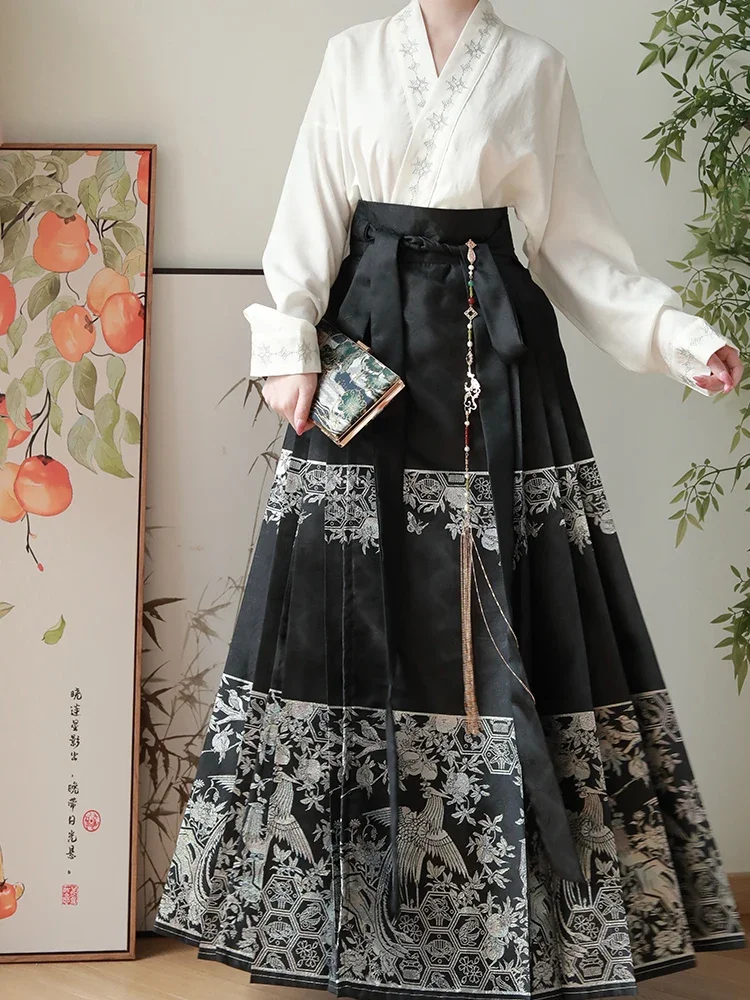 Top Trends: Original Hanfu Skirt Chinese Style Costume Mamianqun Ming Dynasty Weaving Skirt Woman Daily Horse Face Pony Skirt Shoppable Styles