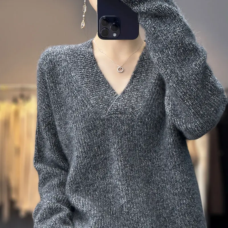 Top Trends: Autumn And Winter New 100 Pure Cashmere Sweater Women's Thickened V-neck Solid Color Sweater Loose All-match Wool Knitted Base Shoppable Styles - Image 3